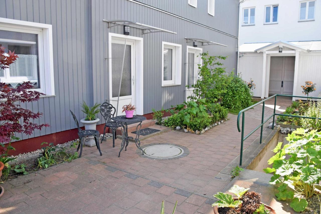 Pension Im Ostseebad Sellin Buitenkant foto